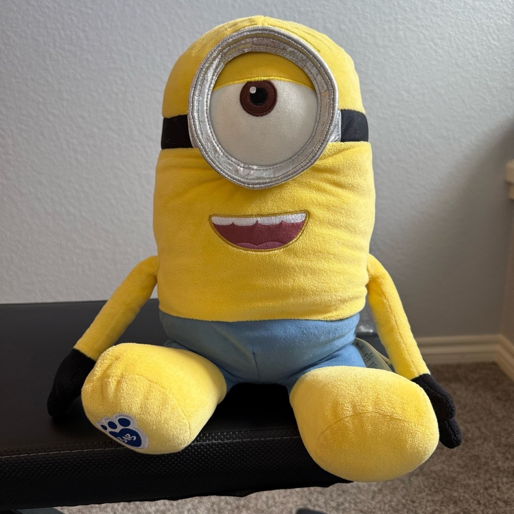 Build-A-Bear, Stuart the Minion 16” plush toy from Despicable Me franchise